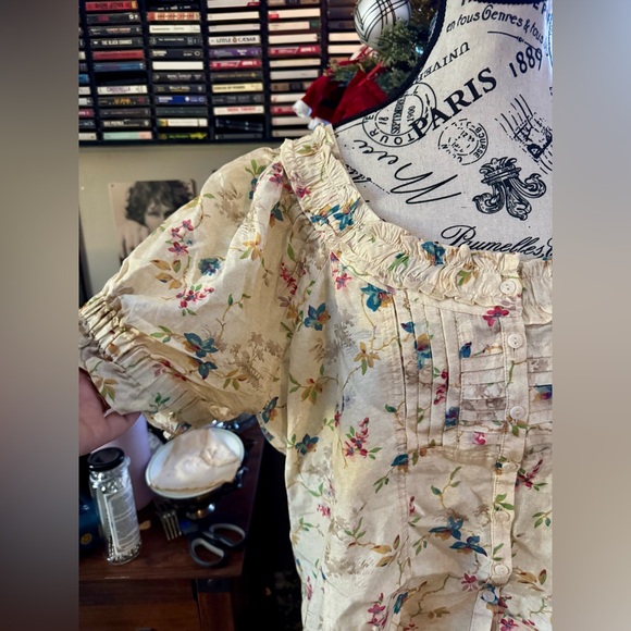 Anthropologie Cream Floral Ruffle Blouse - Picture 11 of 15